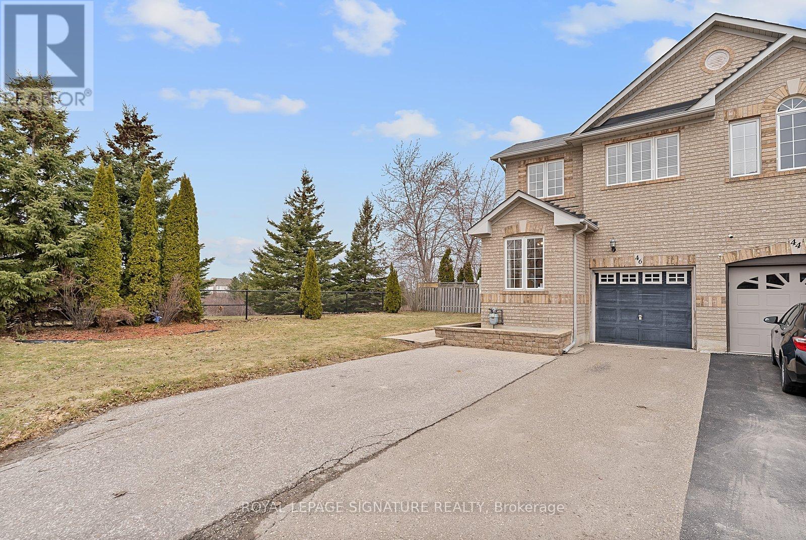 46 Baha Crescent, Brampton, Ontario  L7A 2J3 - Photo 2 - W12876298