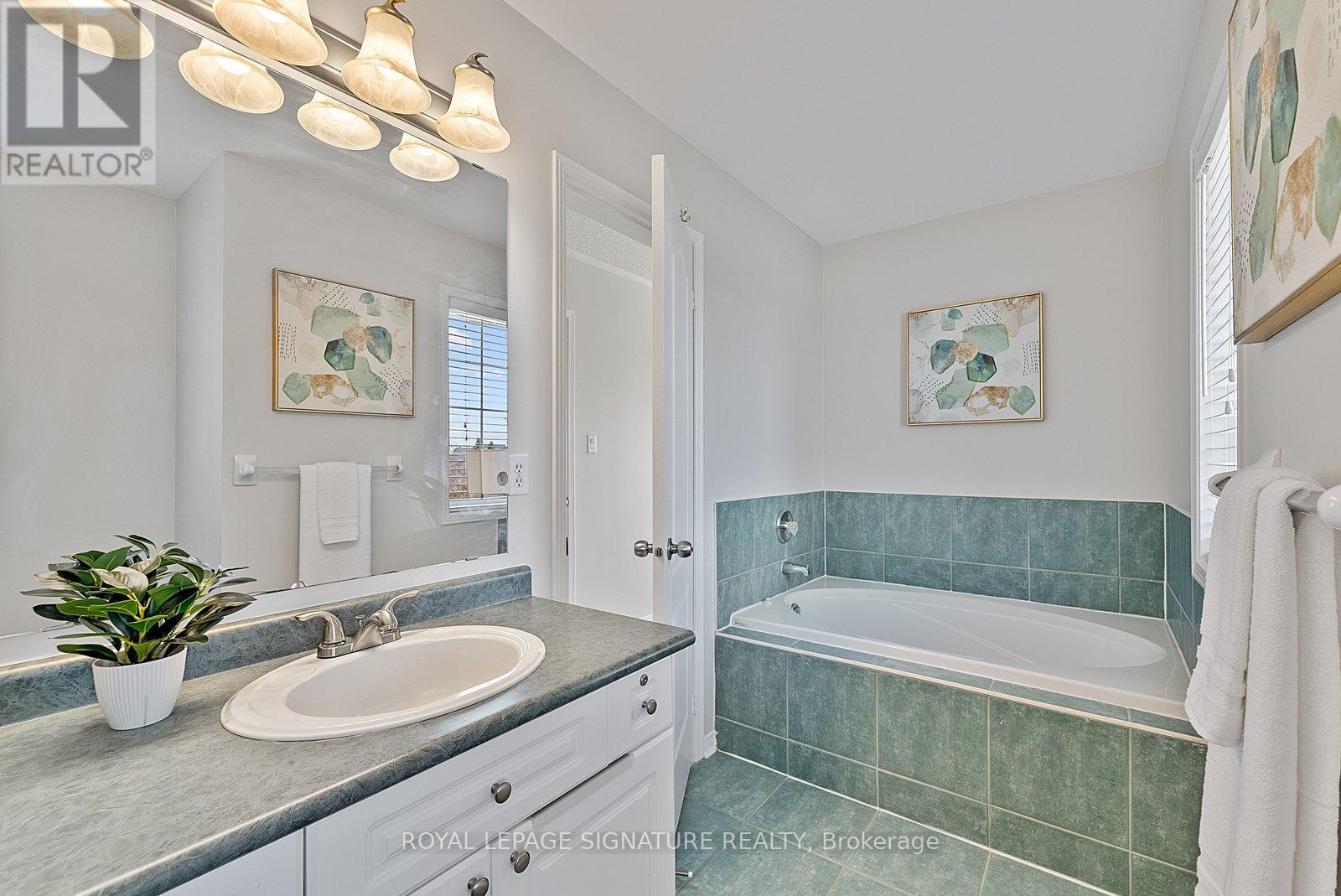 46 Baha Crescent, Brampton, Ontario  L7A 2J3 - Photo 24 - W12876298