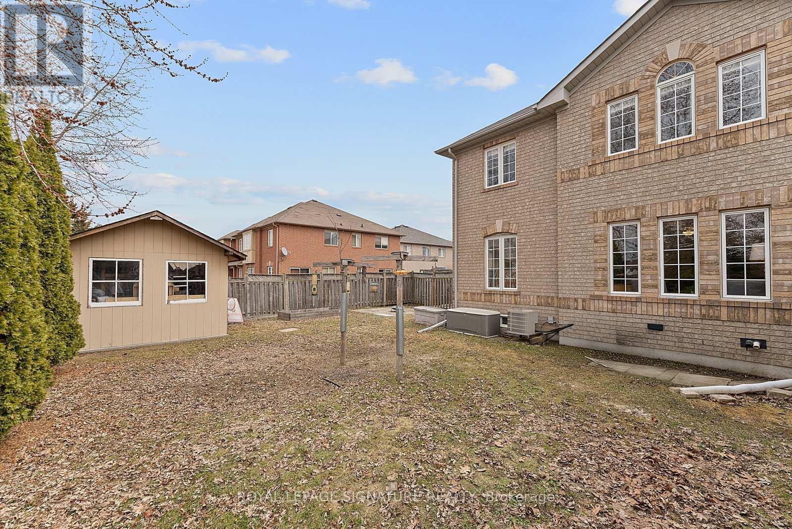 46 Baha Crescent, Brampton, Ontario  L7A 2J3 - Photo 42 - W12876298