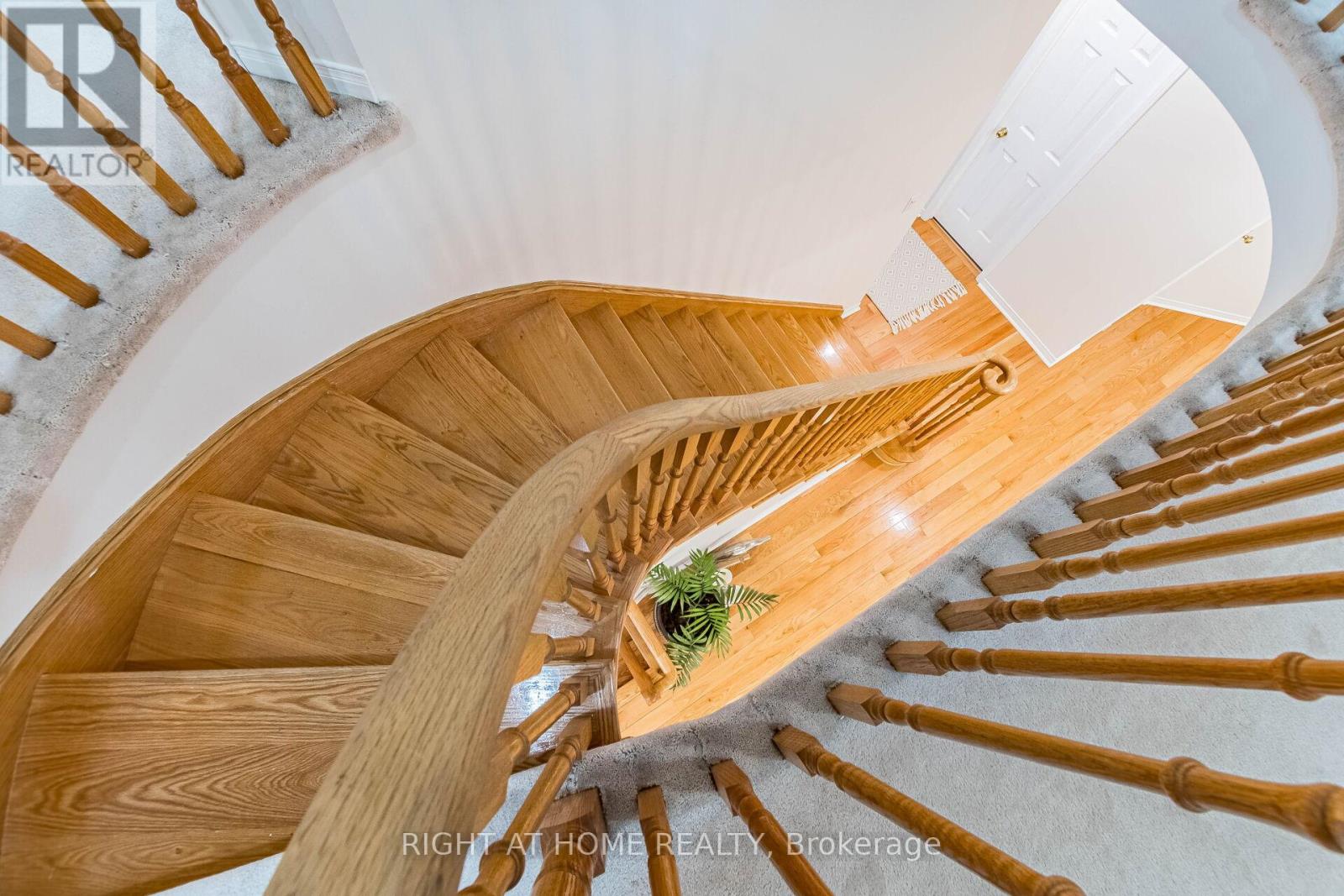 789 Stargazer Drive, Mississauga (East Credit), Ontario  L5V 0C1 - Photo 18 - W12876378