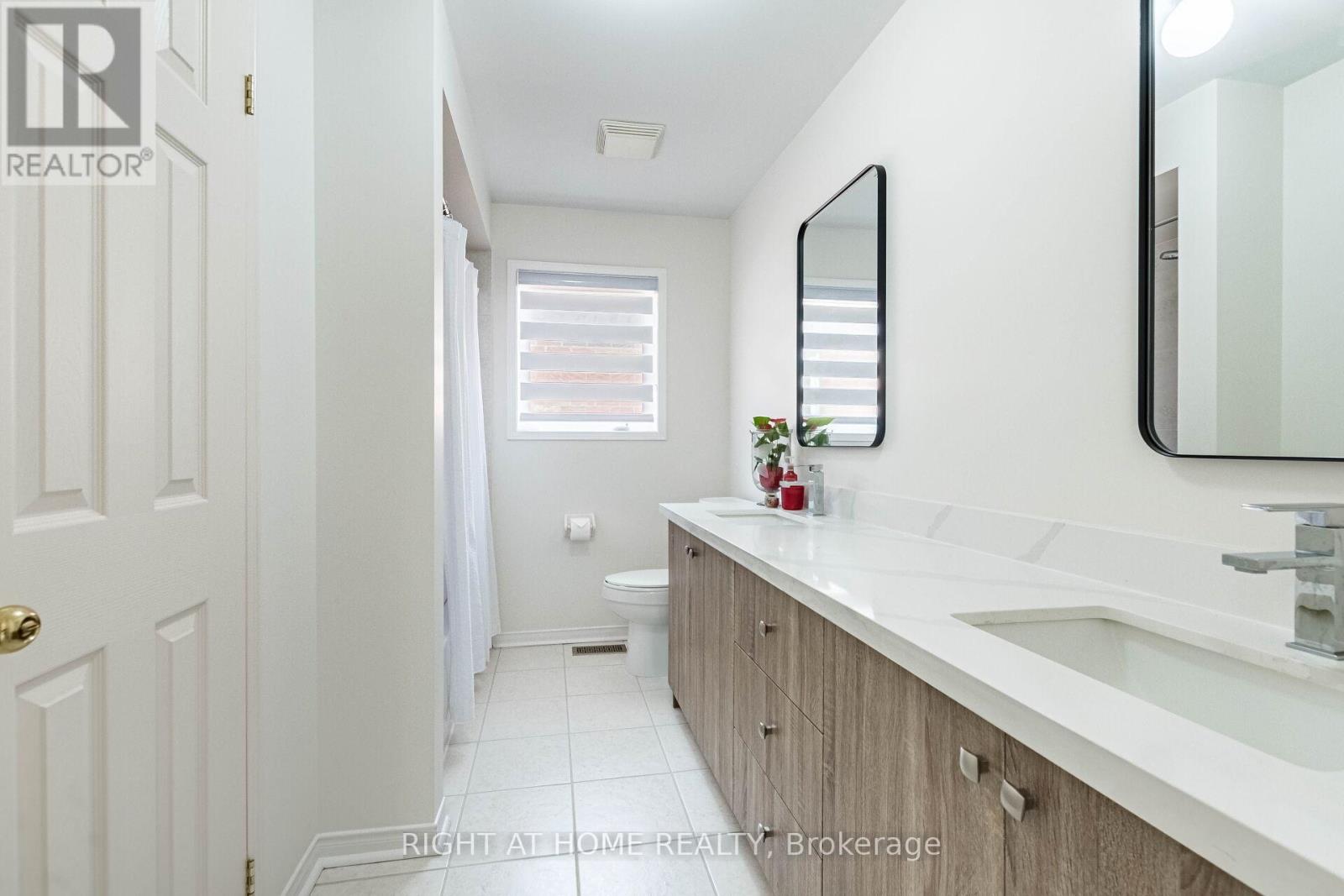 789 Stargazer Drive, Mississauga (East Credit), Ontario  L5V 0C1 - Photo 28 - W12876378