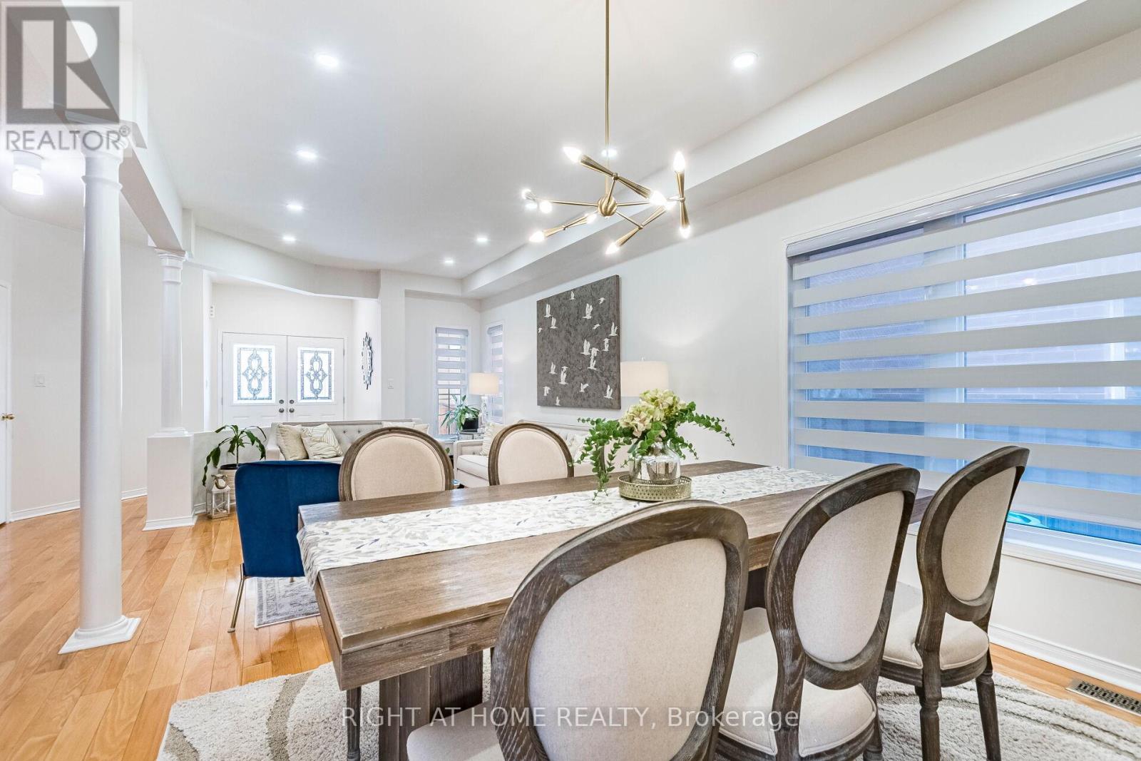 789 Stargazer Drive, Mississauga (East Credit), Ontario  L5V 0C1 - Photo 6 - W12876378