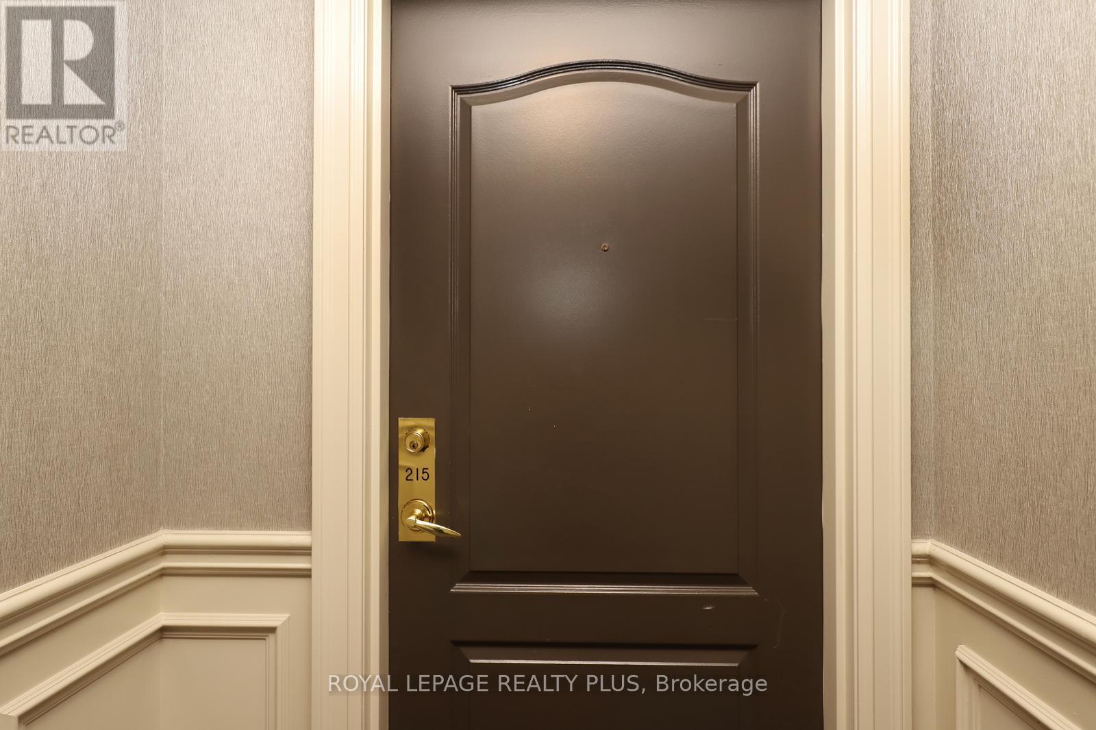 215 - 3351 Cawthra Road, Mississauga (Applewood), Ontario  L5A 4N5 - Photo 5 - W12876388