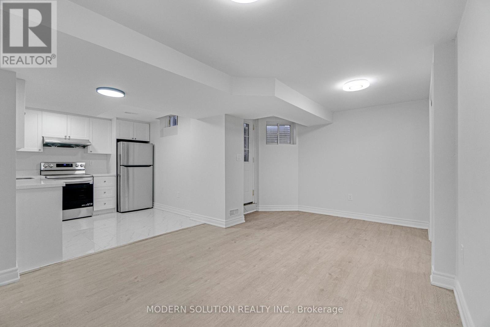 438 Ojibway Trail, Mississauga (Hurontario), Ontario  L4Z 3B5 - Photo 36 - W12876426