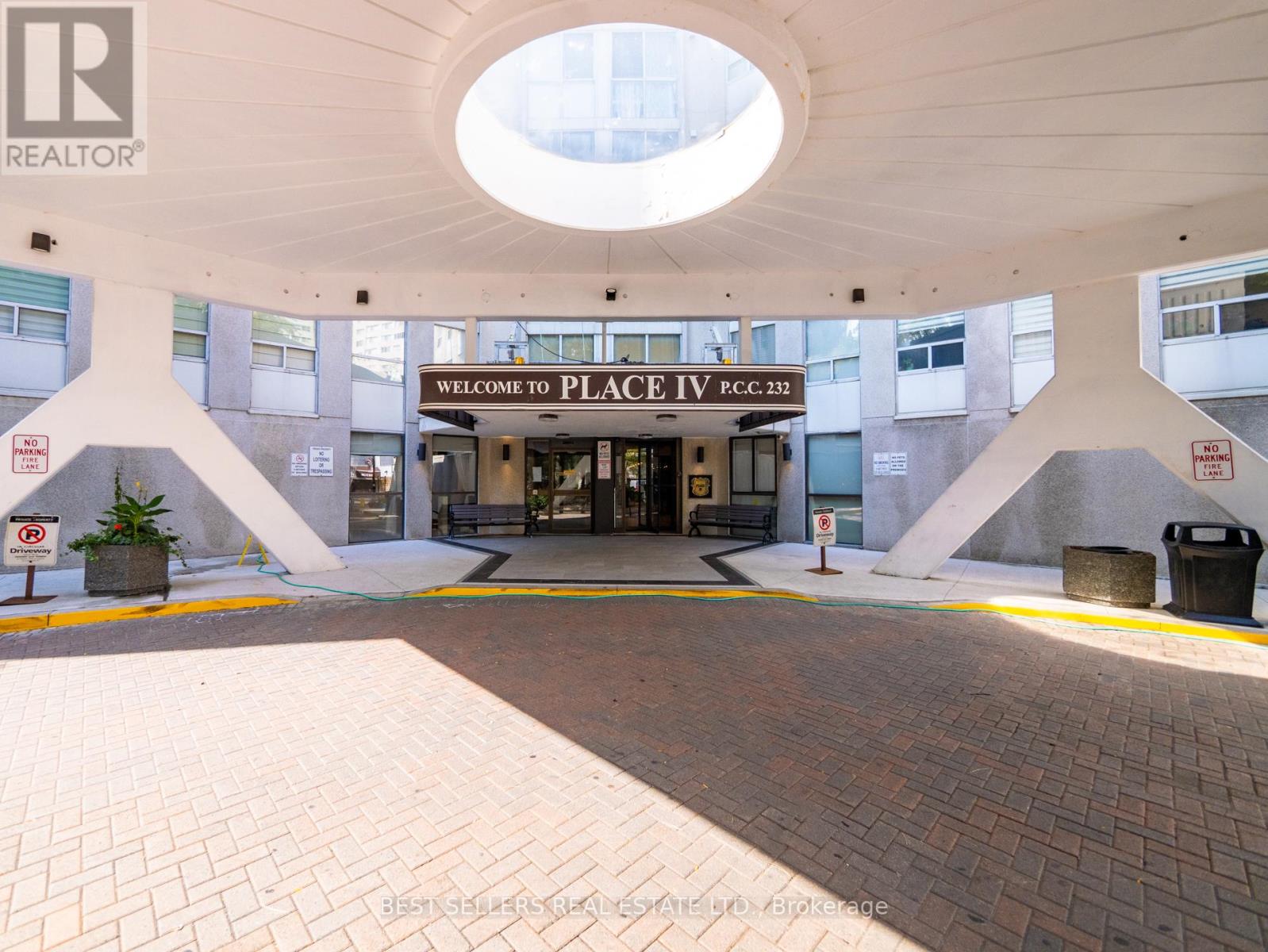 601 - 3650 Kaneff Crescent, Mississauga (Mississauga Valleys), Ontario  L5A 4A1 - Photo 11 - W12876450