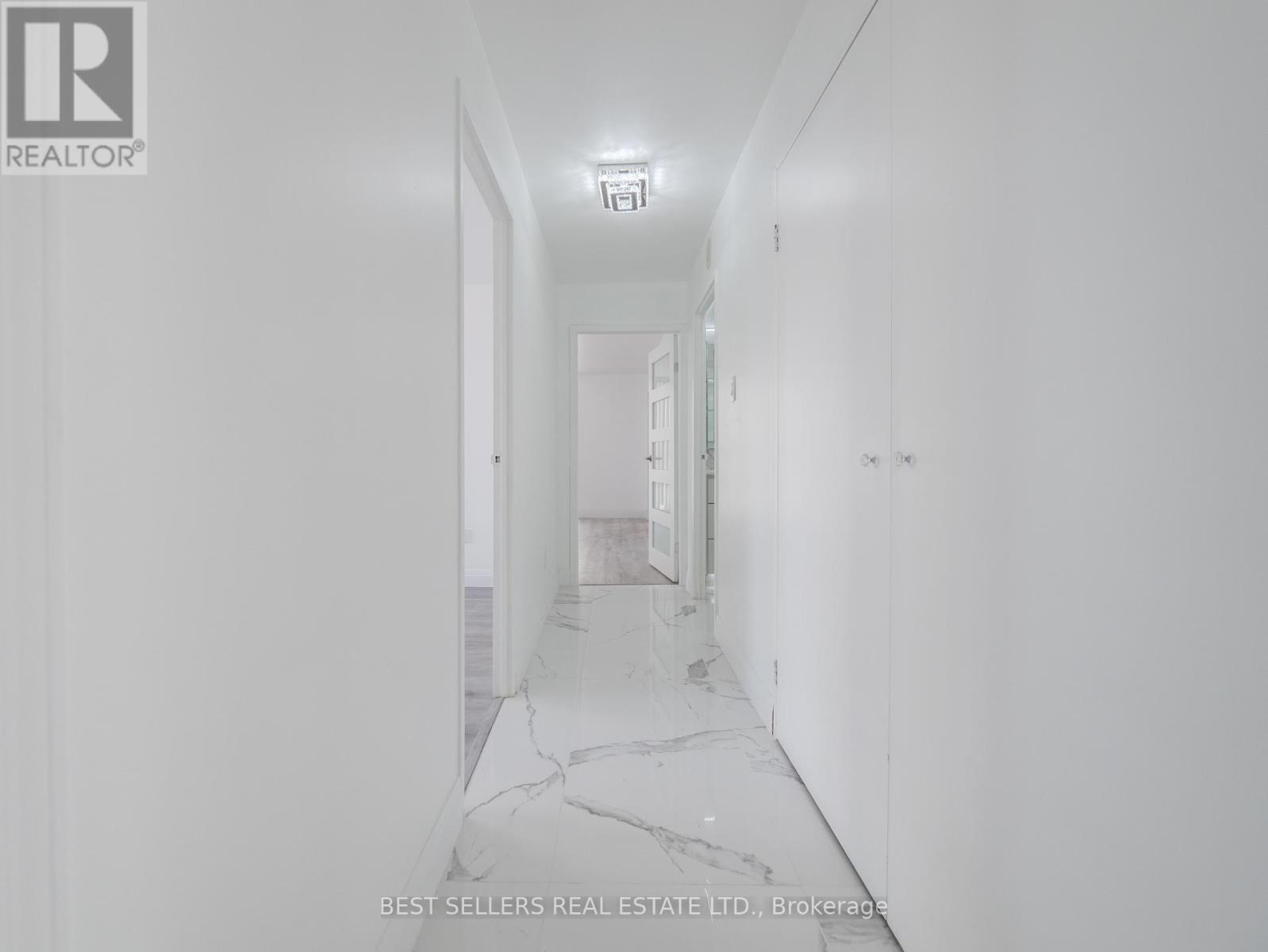 601 - 3650 Kaneff Crescent, Mississauga (Mississauga Valleys), Ontario  L5A 4A1 - Photo 25 - W12876450