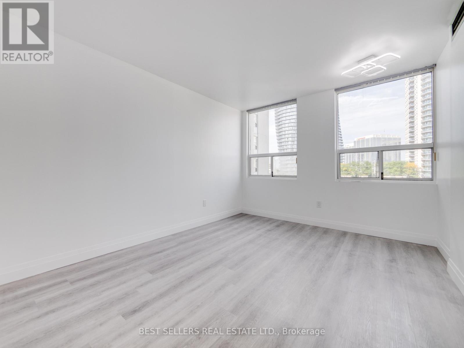 601 - 3650 Kaneff Crescent, Mississauga (Mississauga Valleys), Ontario  L5A 4A1 - Photo 26 - W12876450