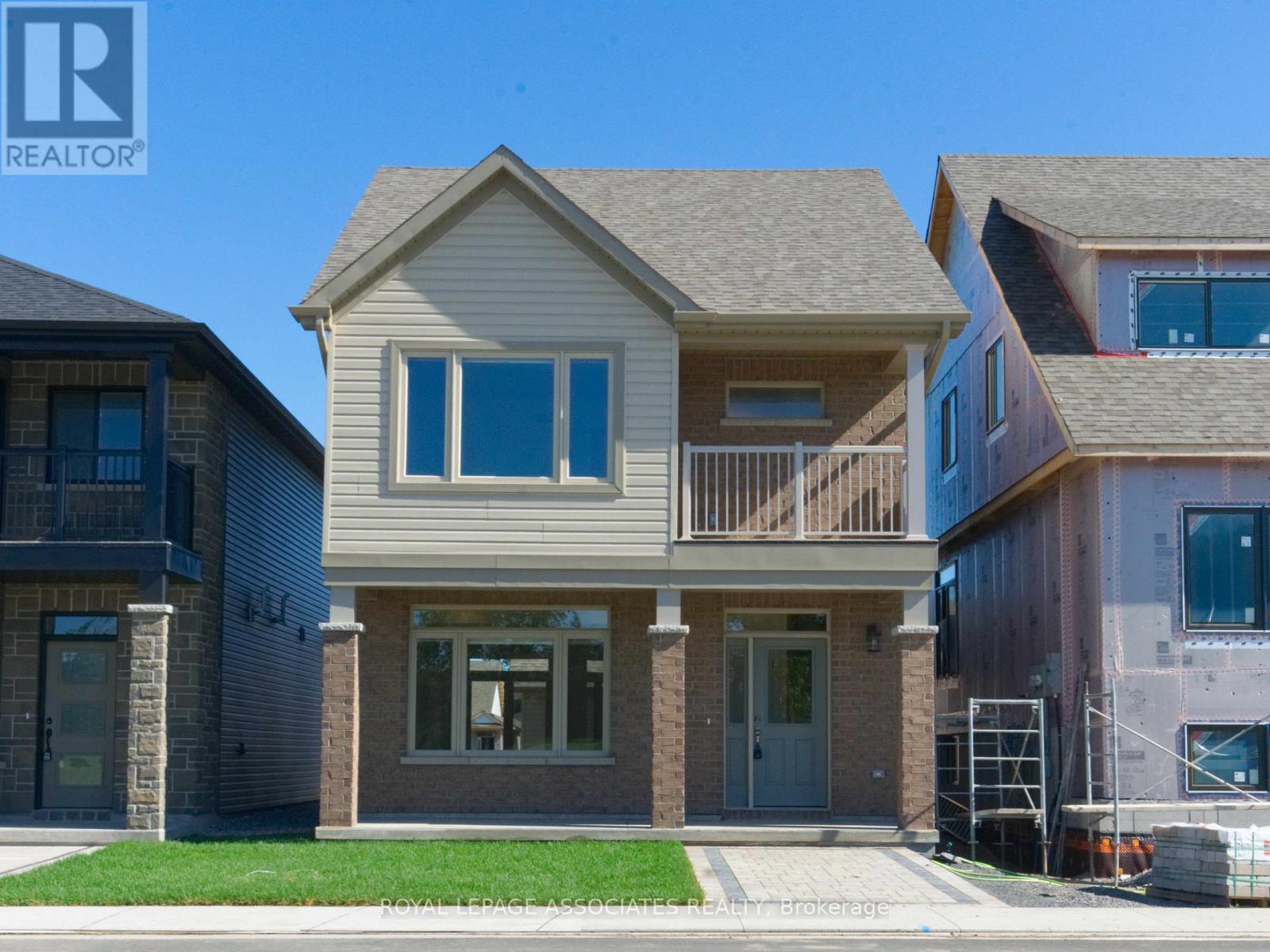 84 RIVERSTONE WAY, Belleville, Ontario