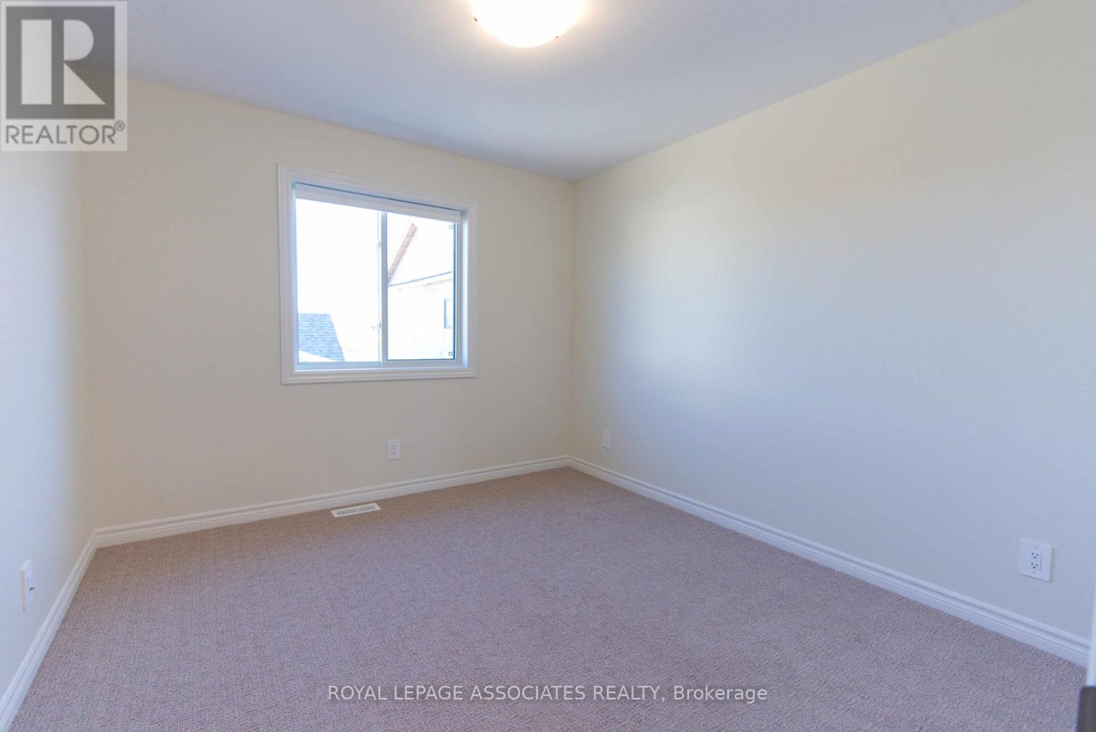 84 Riverstone Way, Belleville (Thurlow Ward), Ontario  K8N 0S6 - Photo 10 - X12876278