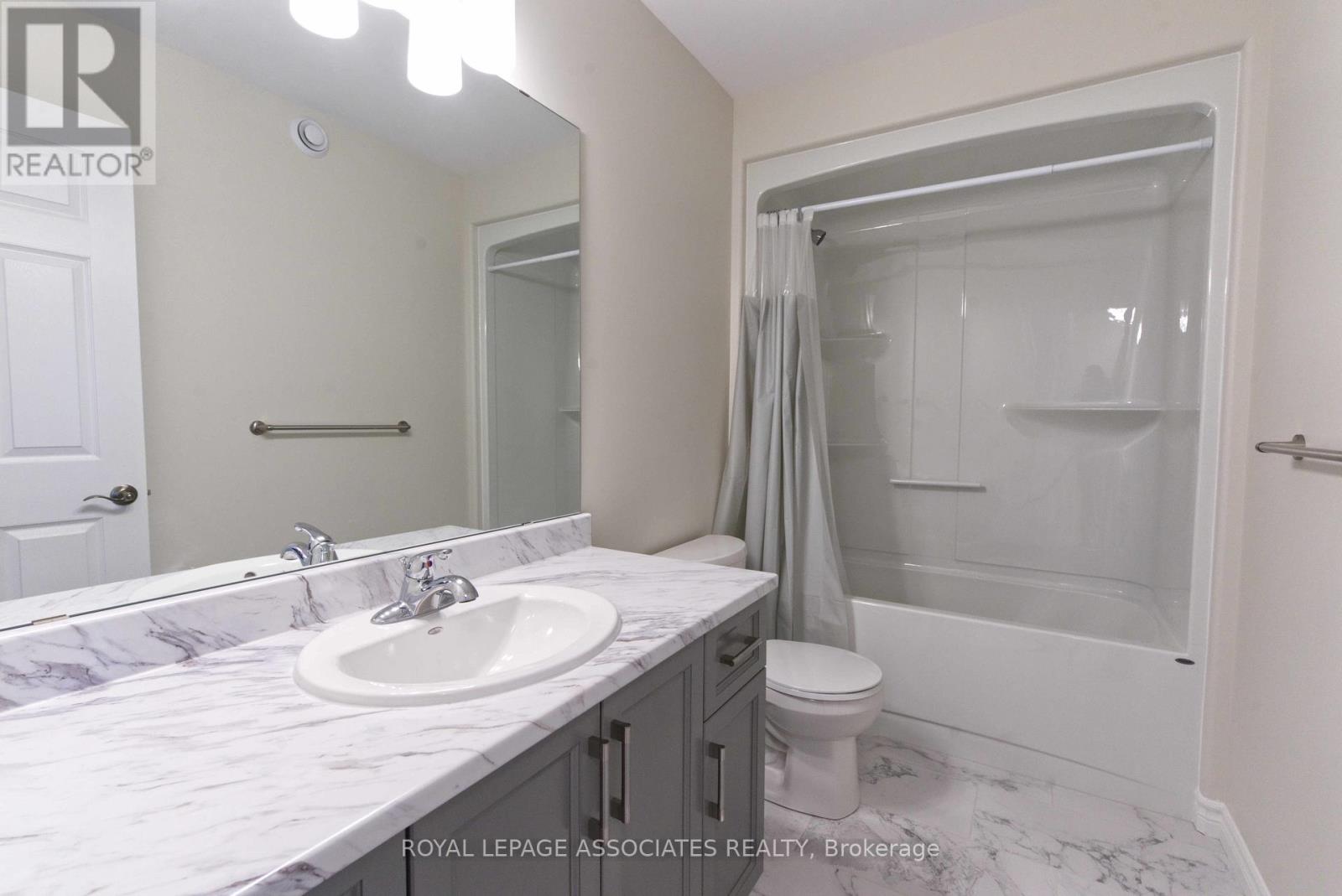 84 Riverstone Way, Belleville (Thurlow Ward), Ontario  K8N 0S6 - Photo 12 - X12876278