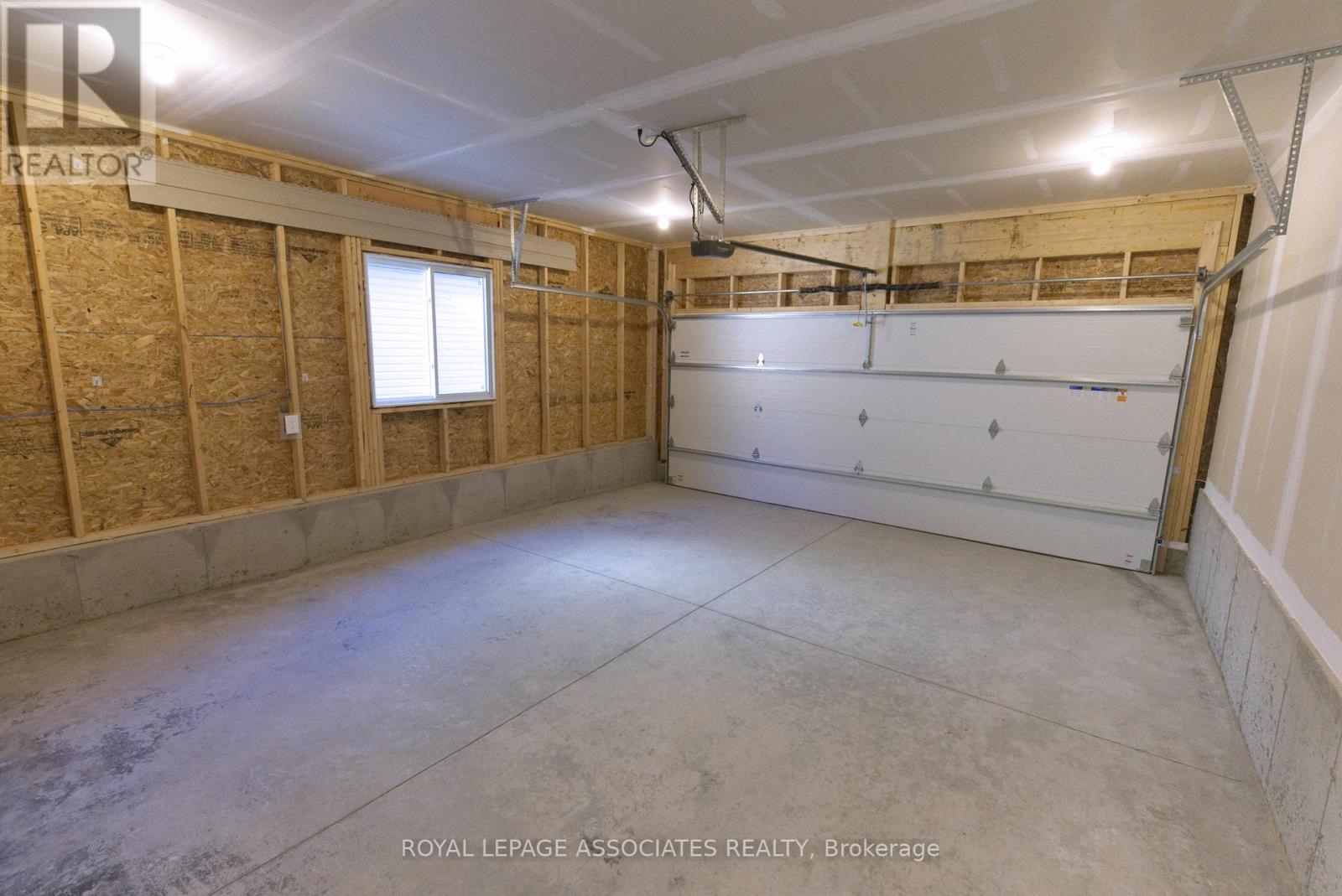 84 Riverstone Way, Belleville (Thurlow Ward), Ontario  K8N 0S6 - Photo 9 - X12876278