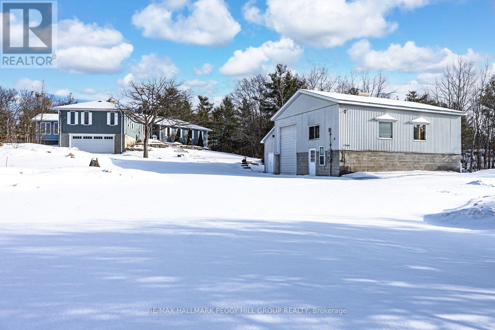 1564 Honey Harbour Road, Georgian Bay (Baxter), Ontario  L0K 1S0 - Photo 3 - X12876326