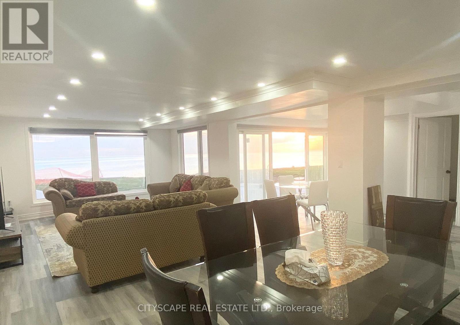 48 Seabreeze Crescent, Hamilton (Lakeshore), Ontario  L8E 5C8 - Photo 29 - X12876368