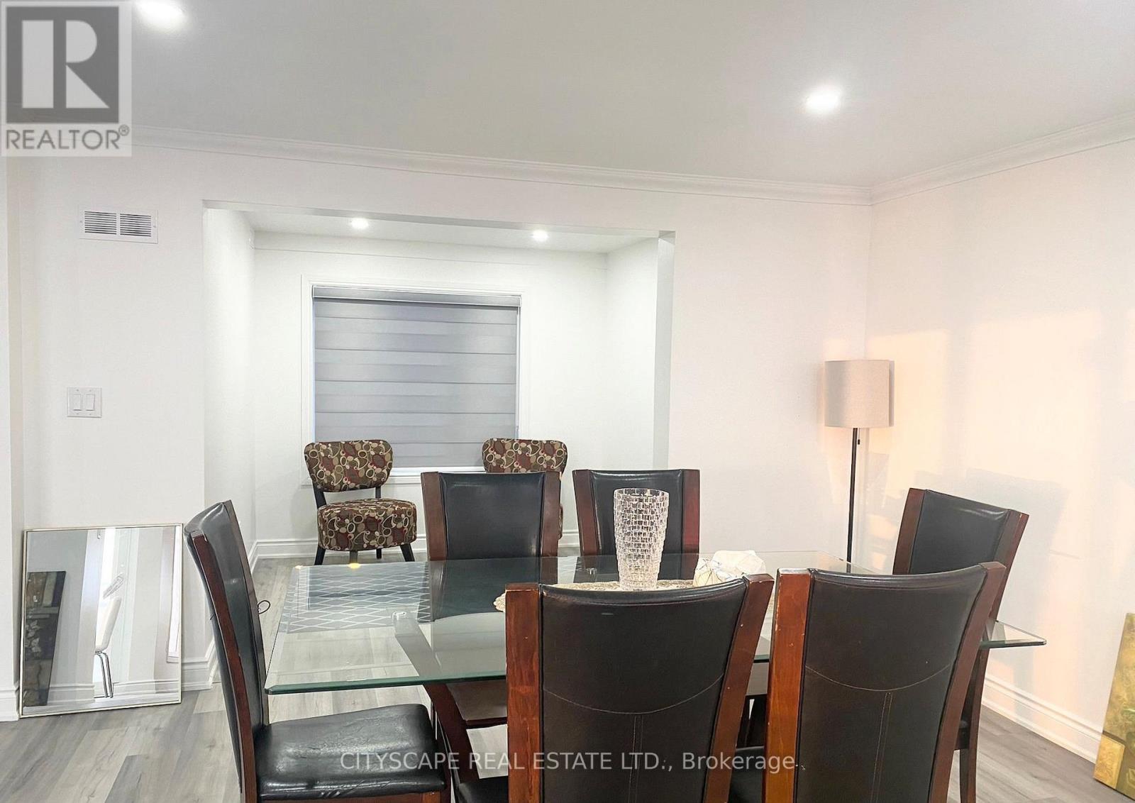 48 Seabreeze Crescent, Hamilton (Lakeshore), Ontario  L8E 5C8 - Photo 34 - X12876368