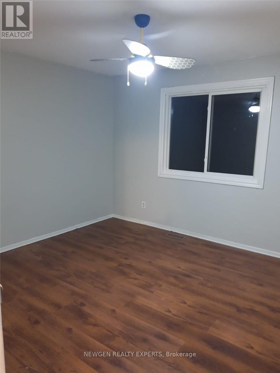 264 Laurentian Drive, Kitchener, Ontario  N2E 2B6 - Photo 10 - X12876424