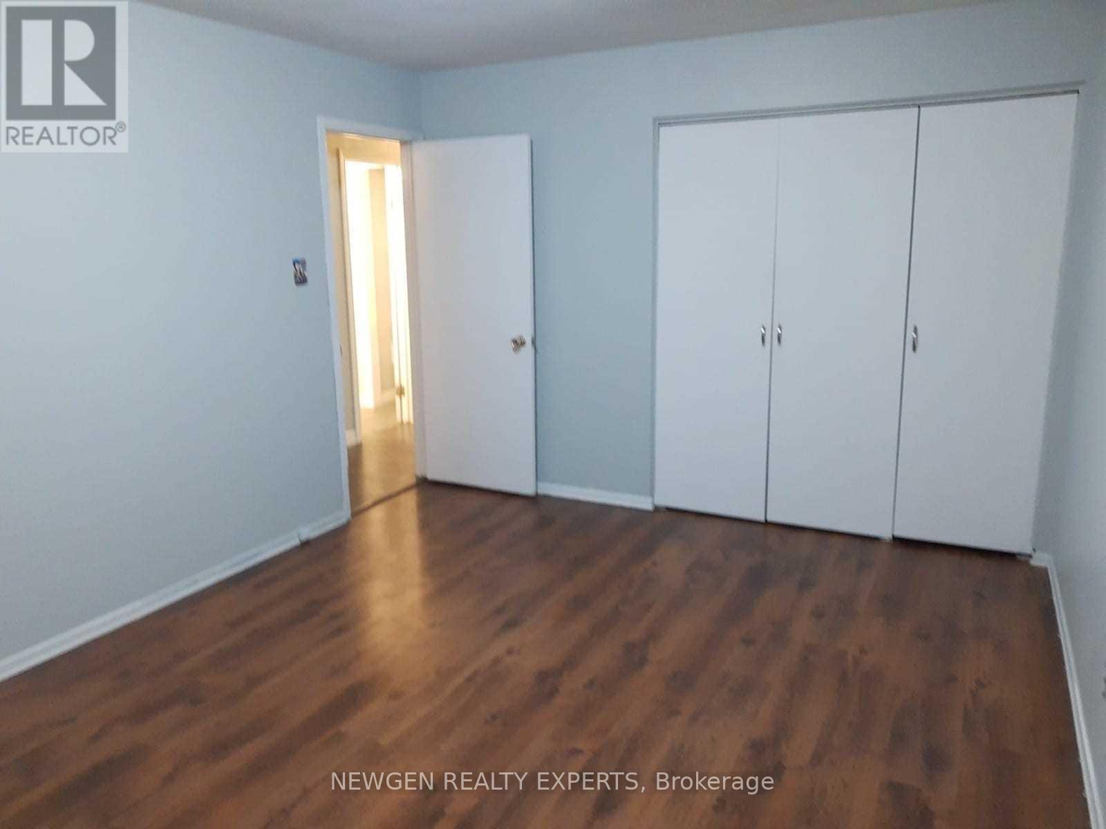 264 Laurentian Drive, Kitchener, Ontario  N2E 2B6 - Photo 12 - X12876424