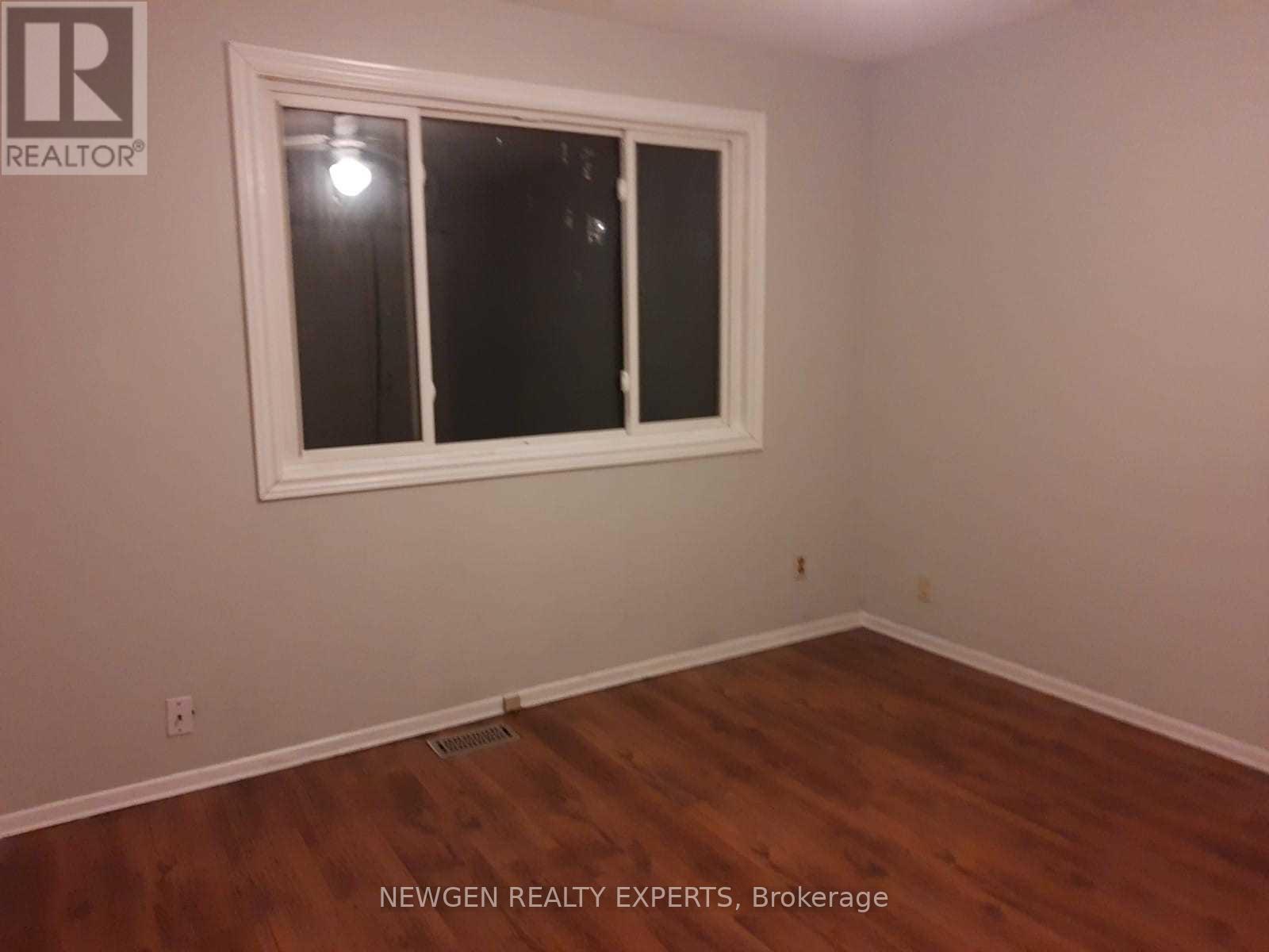 264 Laurentian Drive, Kitchener, Ontario  N2E 2B6 - Photo 14 - X12876424