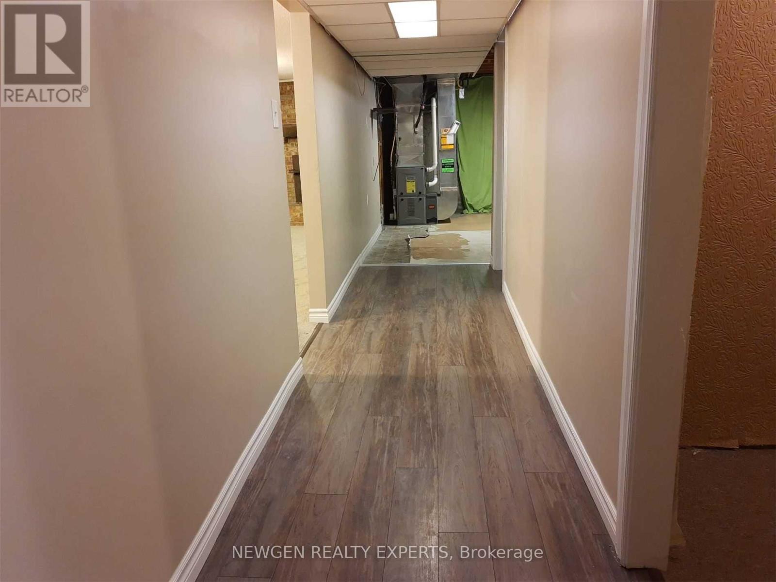 264 Laurentian Drive, Kitchener, Ontario  N2E 2B6 - Photo 17 - X12876424