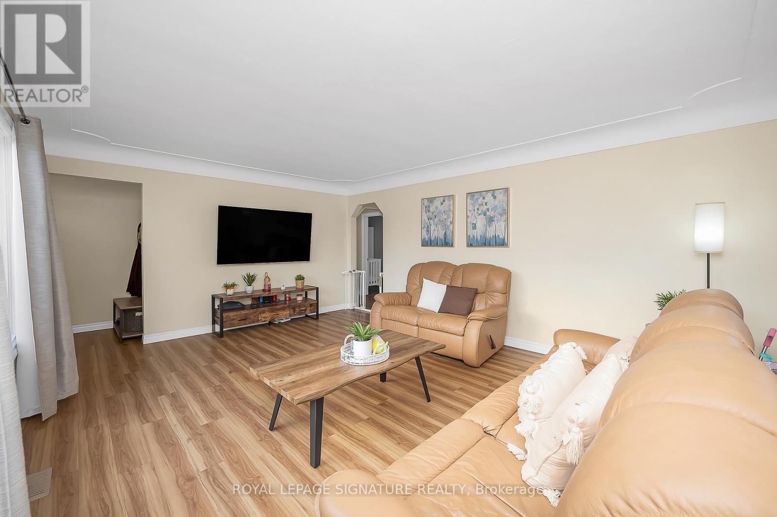 43 Lake Avenue N, Hamilton (Riverdale), Ontario  L8E 1L2 - Photo 10 - X12876464