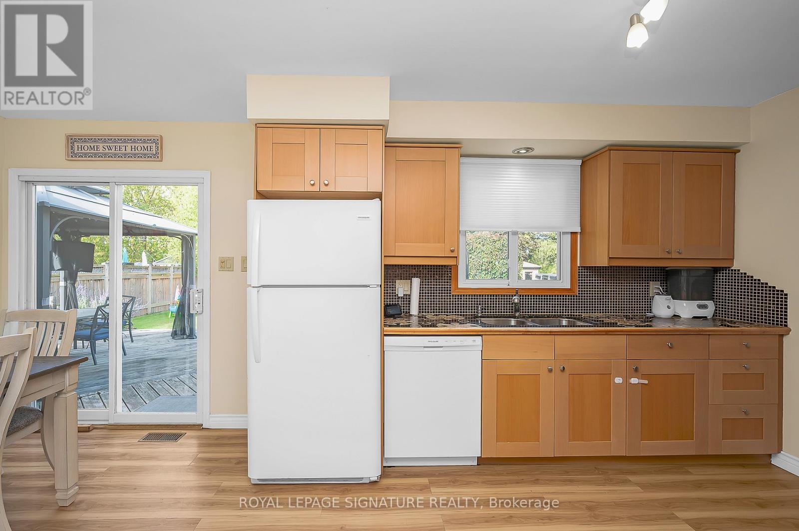 43 Lake Avenue N, Hamilton (Riverdale), Ontario  L8E 1L2 - Photo 14 - X12876464