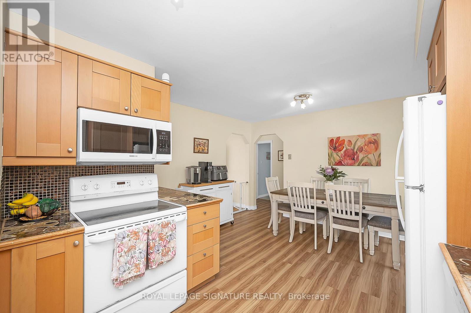 43 Lake Avenue N, Hamilton (Riverdale), Ontario  L8E 1L2 - Photo 15 - X12876464