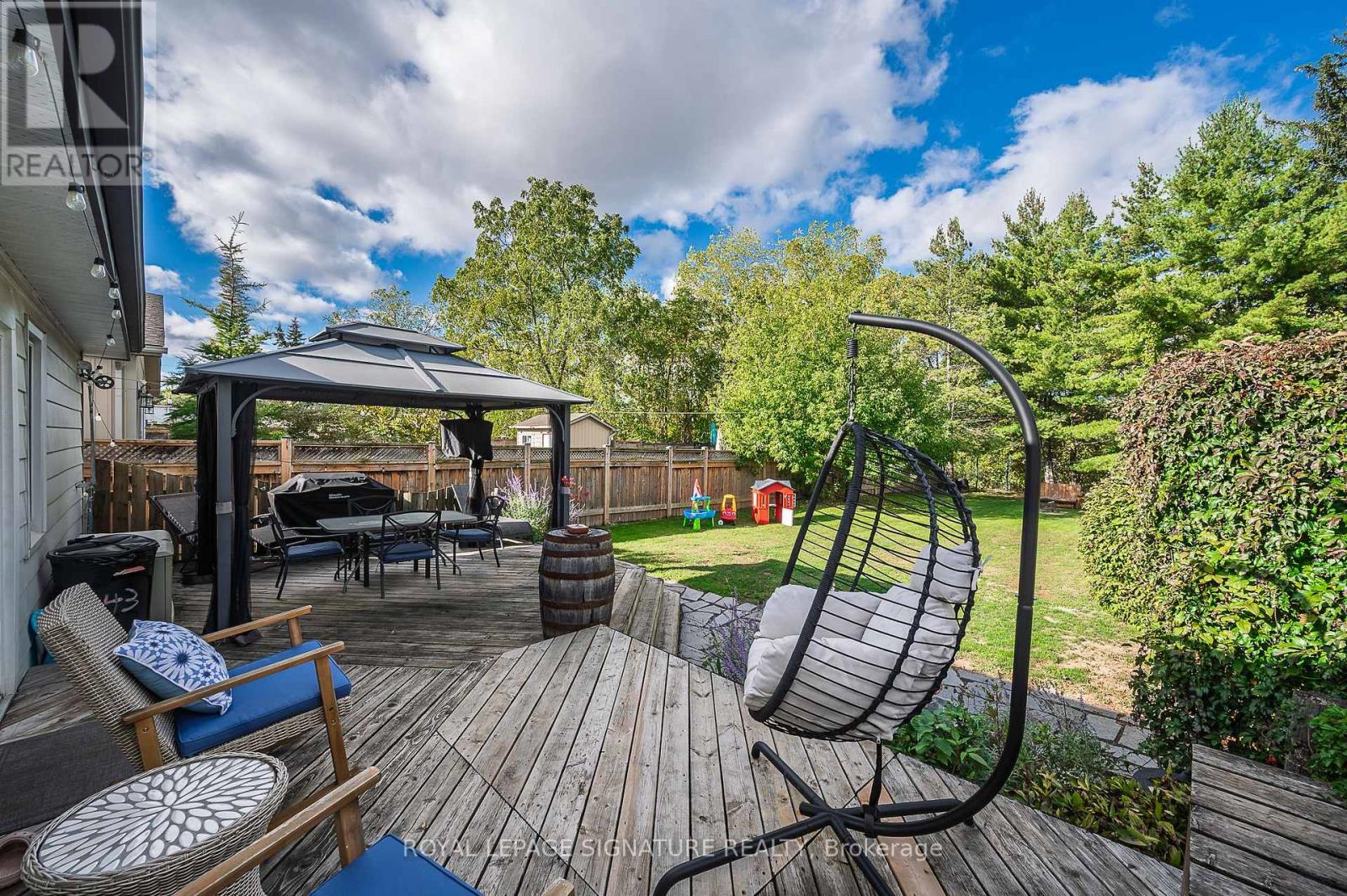 43 Lake Avenue N, Hamilton (Riverdale), Ontario  L8E 1L2 - Photo 37 - X12876464