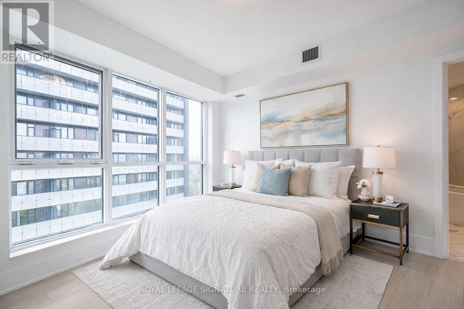 2722 - 585 Bloor Street E, Toronto, Ontario  M4W 0B3 - Photo 8 - C12875408