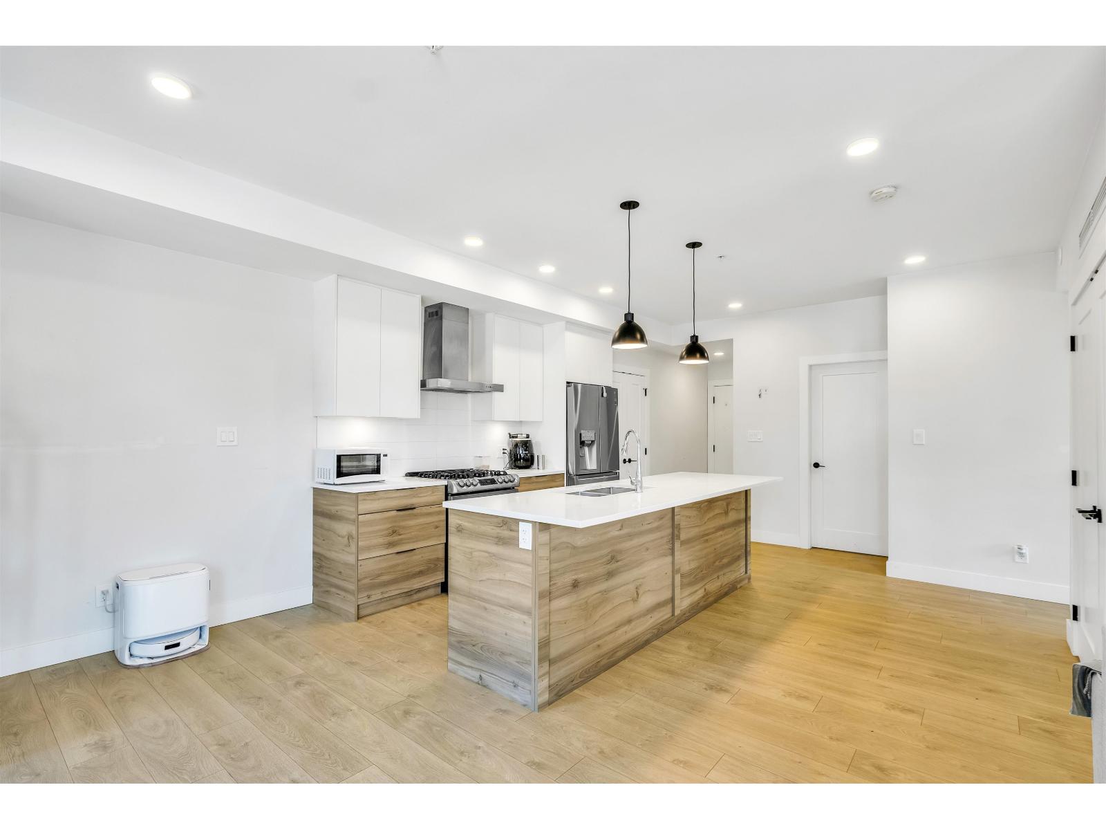 212 14818 60 Avenue, Surrey, British Columbia  V3S 0B5 - Photo 8 - R3092528