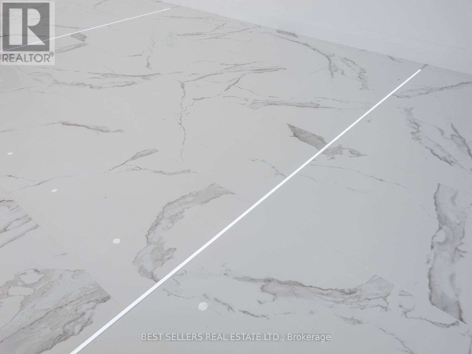 601 - 3650 Kaneff Crescent, Mississauga, Ontario  L5A 4A1 - Photo 17 - W12876206