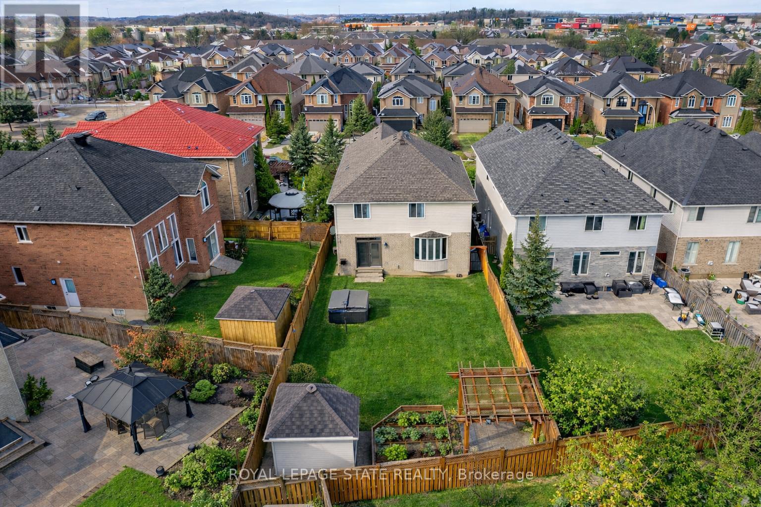 114 Armour Crescent, Hamilton (Meadowlands), Ontario  L9K 1R9 - Photo 50 - X12795406