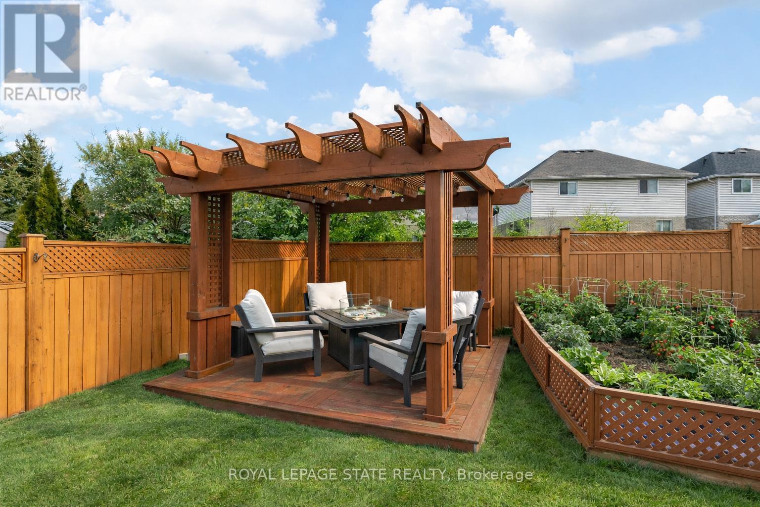 114 Armour Crescent, Hamilton (Meadowlands), Ontario  L9K 1R9 - Photo 48 - X12795406