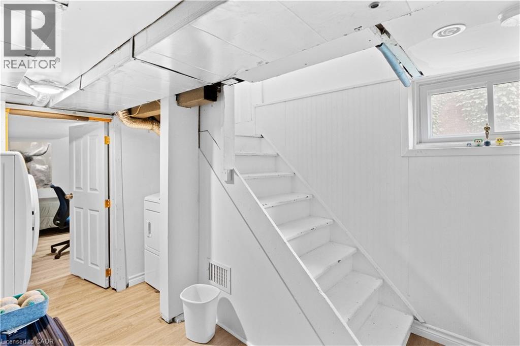 33 Cline Avenue N, Hamilton, Ontario  L8S 3Z3 - Photo 28 - 40811836