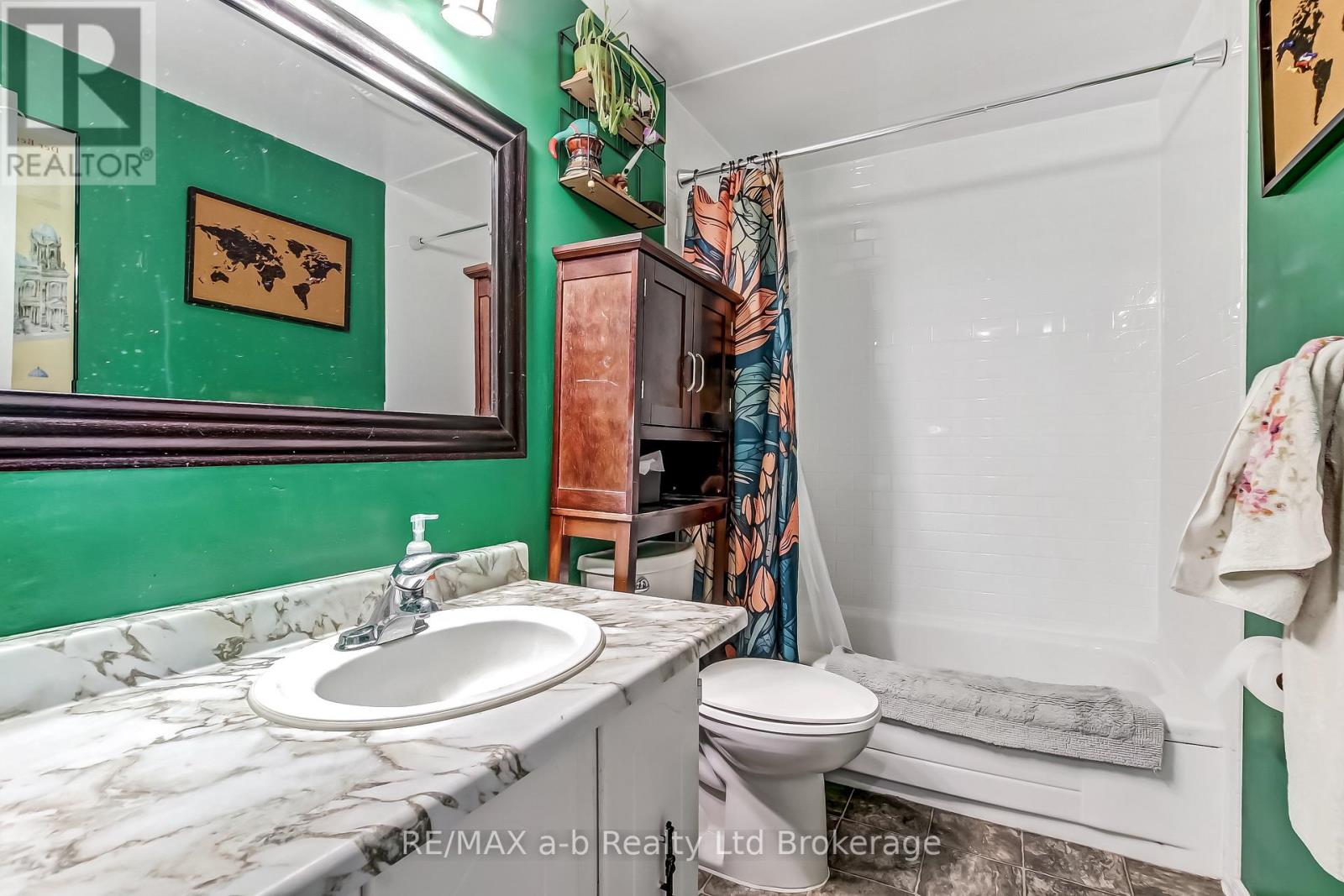 72 Adswood Road, London South, Ontario  N6E 2W1 - Photo 9 - X12758858