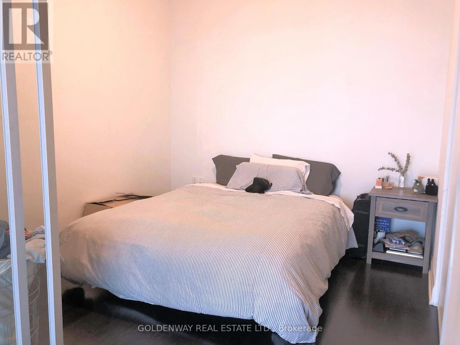 1207 - 160 Vanderhoof Avenue, Toronto, Ontario  M4G 0B7 - Photo 7 - C12471861