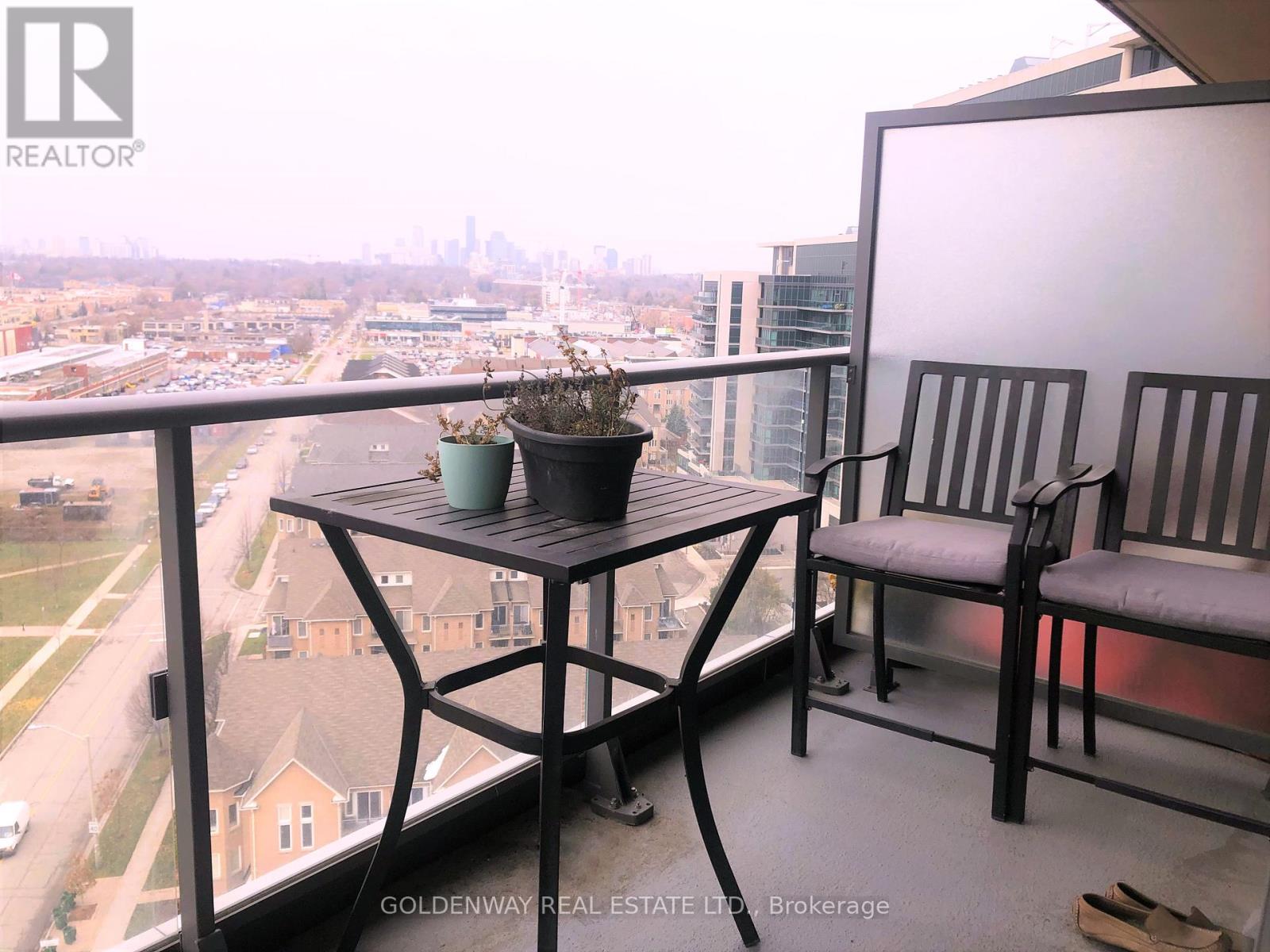 1207 - 160 Vanderhoof Avenue, Toronto, Ontario  M4G 0B7 - Photo 10 - C12471861