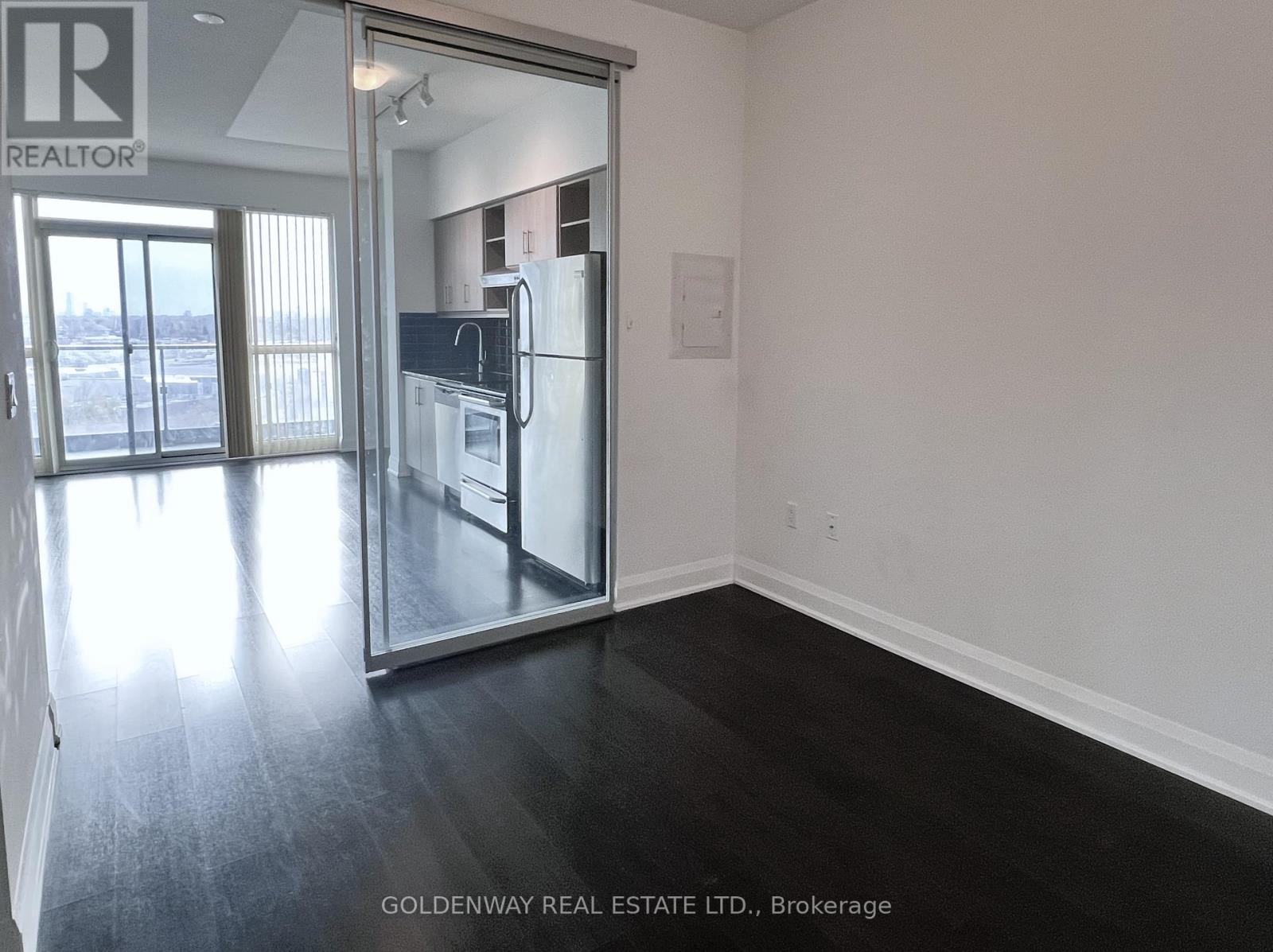 1207 - 160 Vanderhoof Avenue, Toronto, Ontario  M4G 0B7 - Photo 5 - C12471861