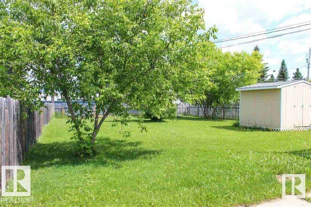 4713 48 St, Cold Lake, Alberta  T9M 1Y4 - Photo 2 - E4477085