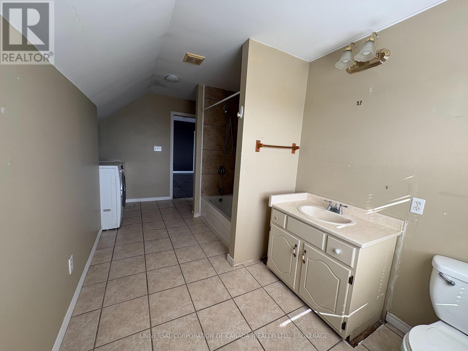 54582 Vienna Line, Bayham, Ontario  N0J 1T0 - Photo 48 - X12689056