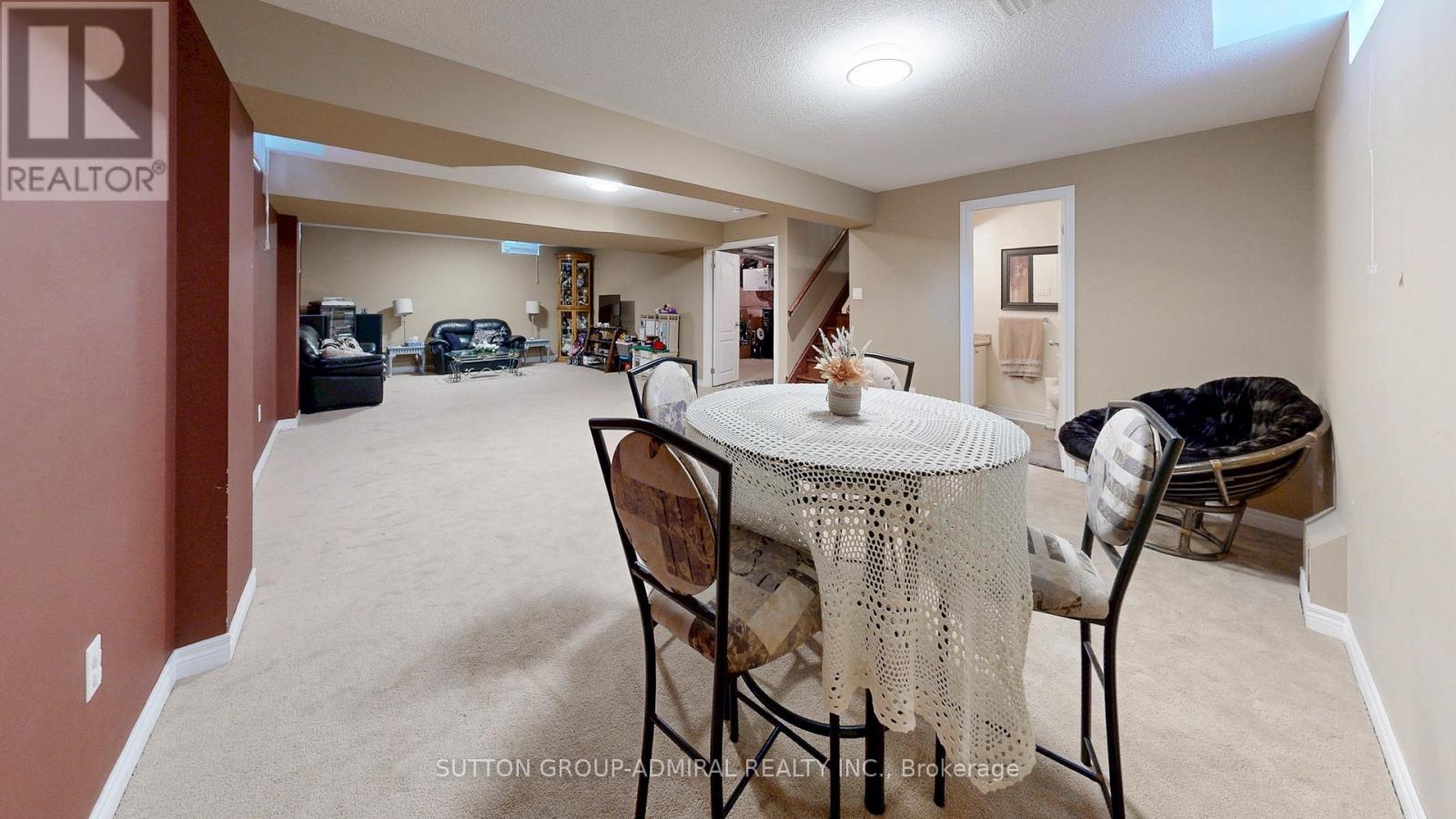 492 Kwapis Boulevard, Newmarket, Ontario  L3X 3K6 - Photo 20 - N12846002