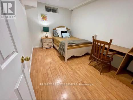 7432 Magistrate Terrace, Mississauga (Meadowvale Village), Ontario  L5W 1L2 - Photo 6 - W12876364
