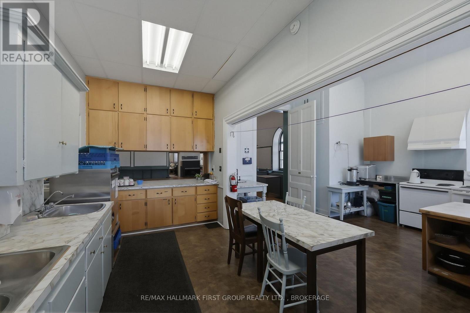 175 Stone Street S, Gananoque, Ontario  K7G 2A2 - Photo 27 - X12876734