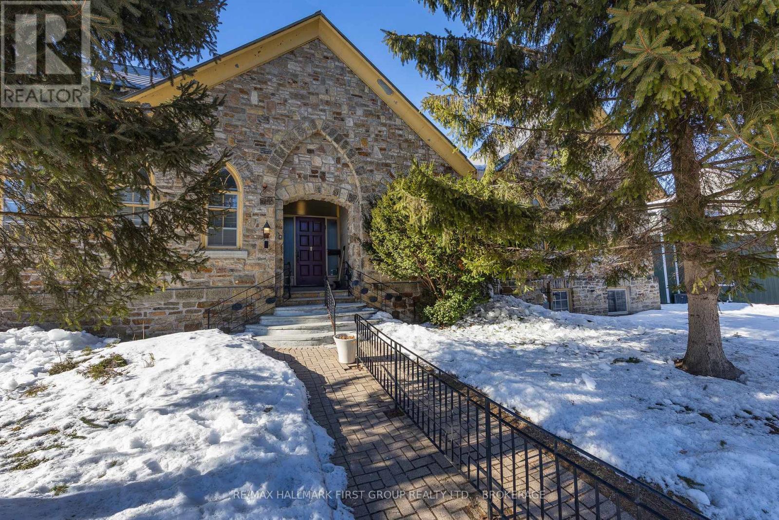 175 Stone Street S, Gananoque, Ontario  K7G 2A2 - Photo 8 - X12876734