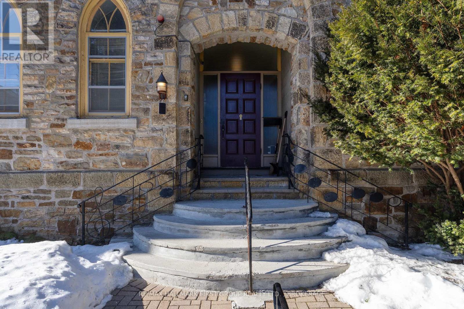 175 Stone Street S, Gananoque, Ontario  K7G 2A2 - Photo 9 - X12876734