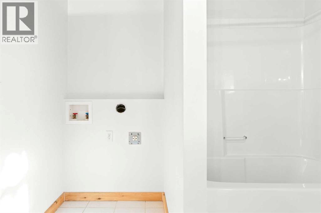 2018 24 Avenue, Didsbury, Alberta  T0M 0W0 - Photo 23 - A2282500