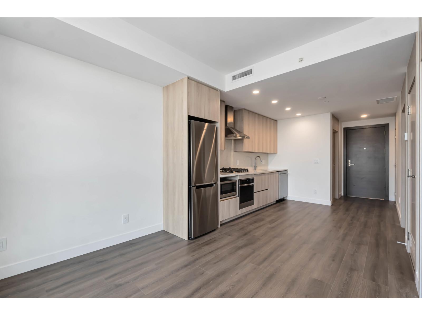 2903 10750 135a Street, Surrey, British Columbia  V3T 0V4 - Photo 8 - R3088655