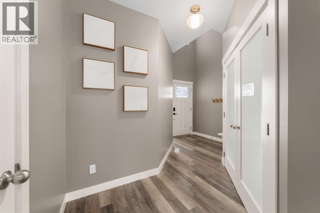 20 Lakewood Circle, Strathmore, Alberta  T1P 1C0 - Photo 3 - A2286704