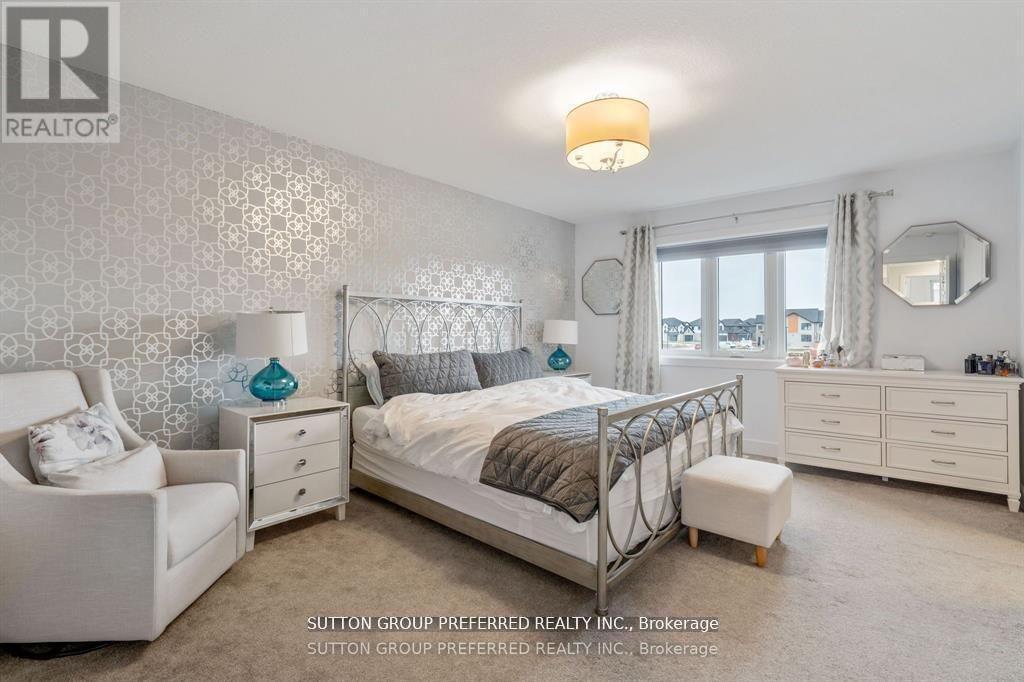 2058 Wateroak Drive, London North, Ontario  N6G 0P9 - Photo 20 - X12876600