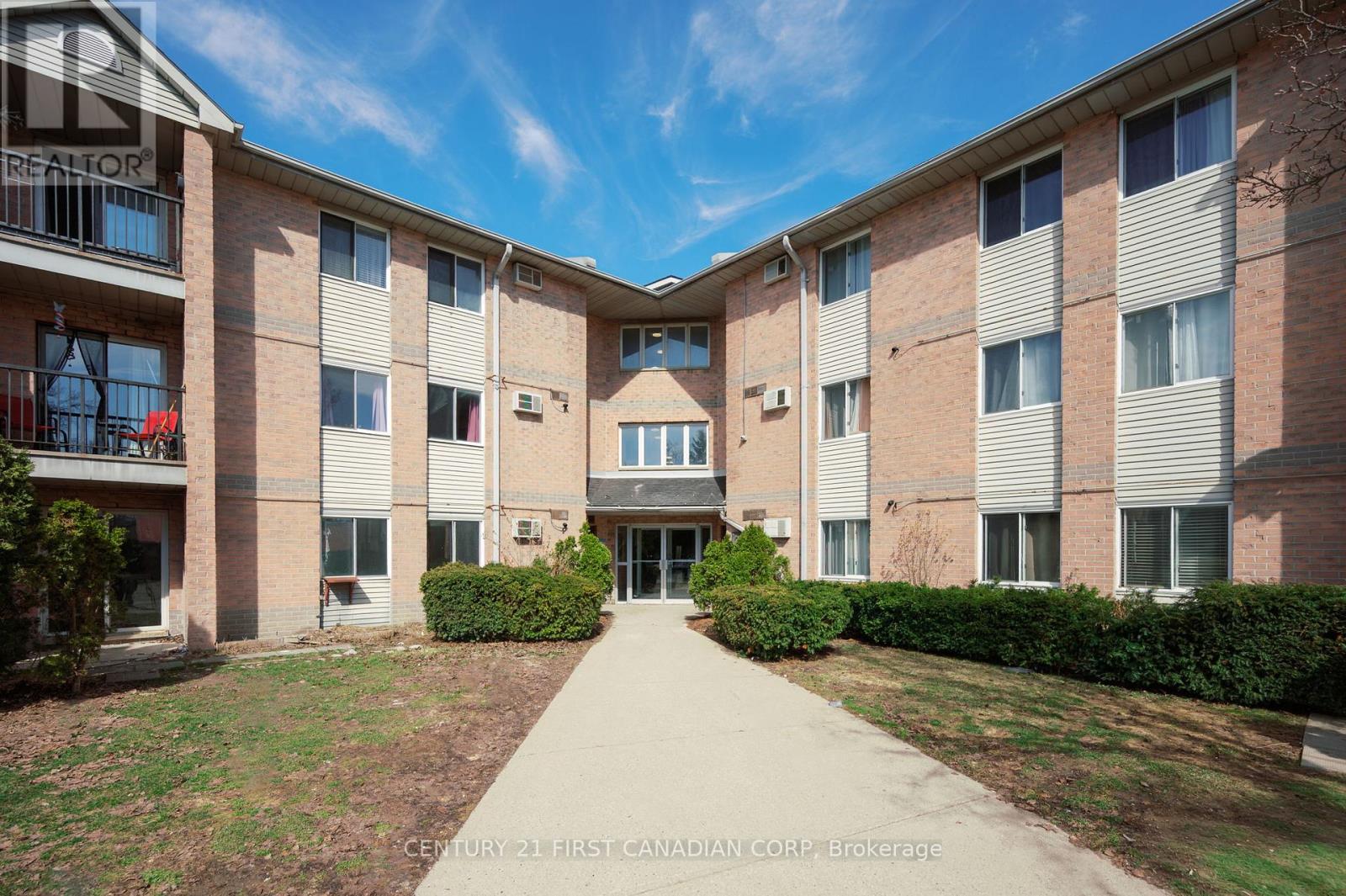 317 - 2230 Trafalgar Street