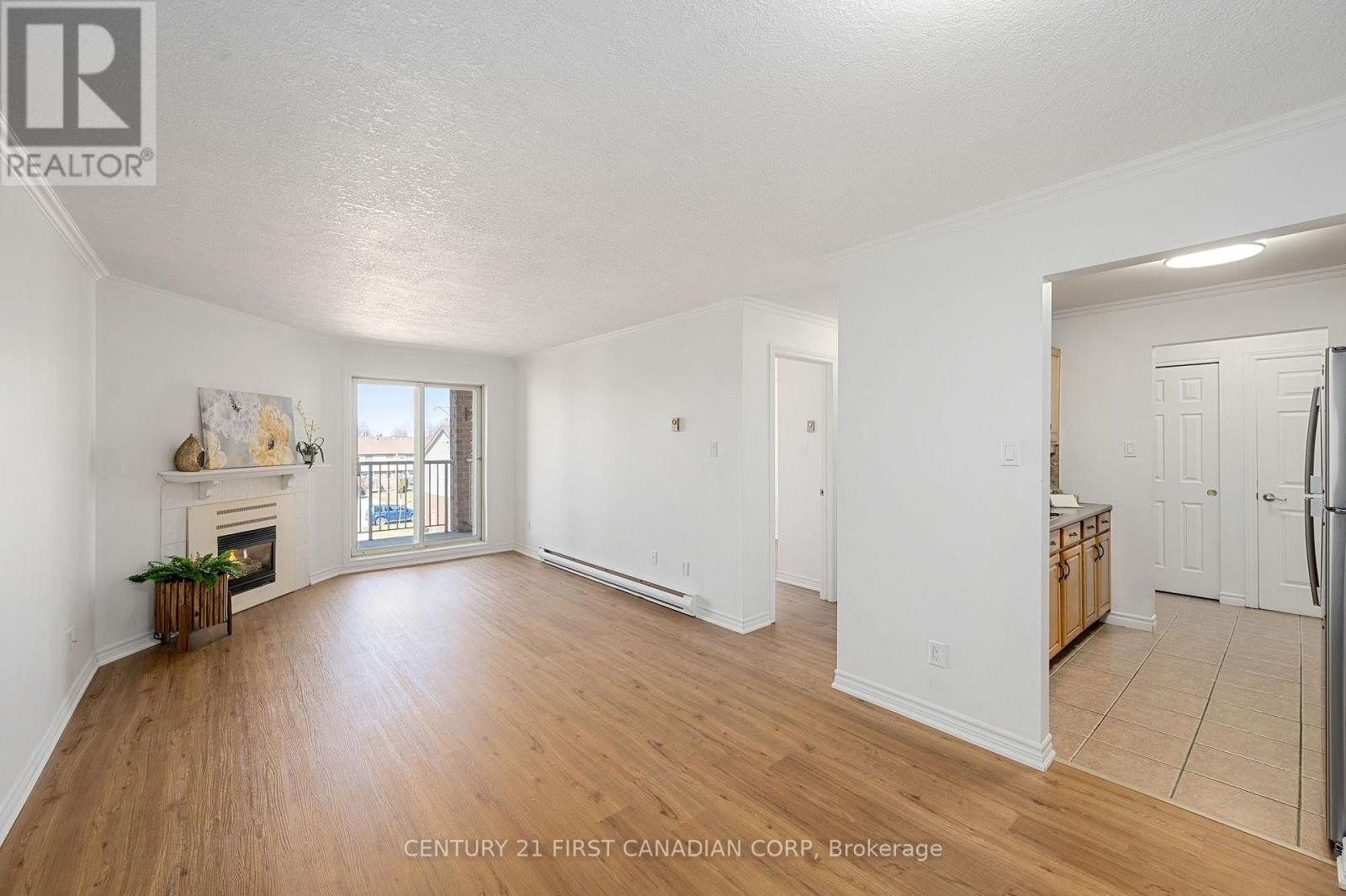 Photo 5 of 23 for 317 - 2230 Trafalgar Street