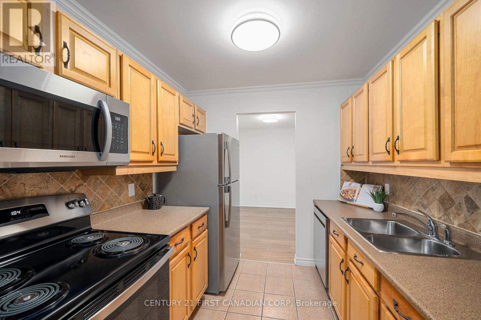 Photo 9 of 23 for 317 - 2230 Trafalgar Street